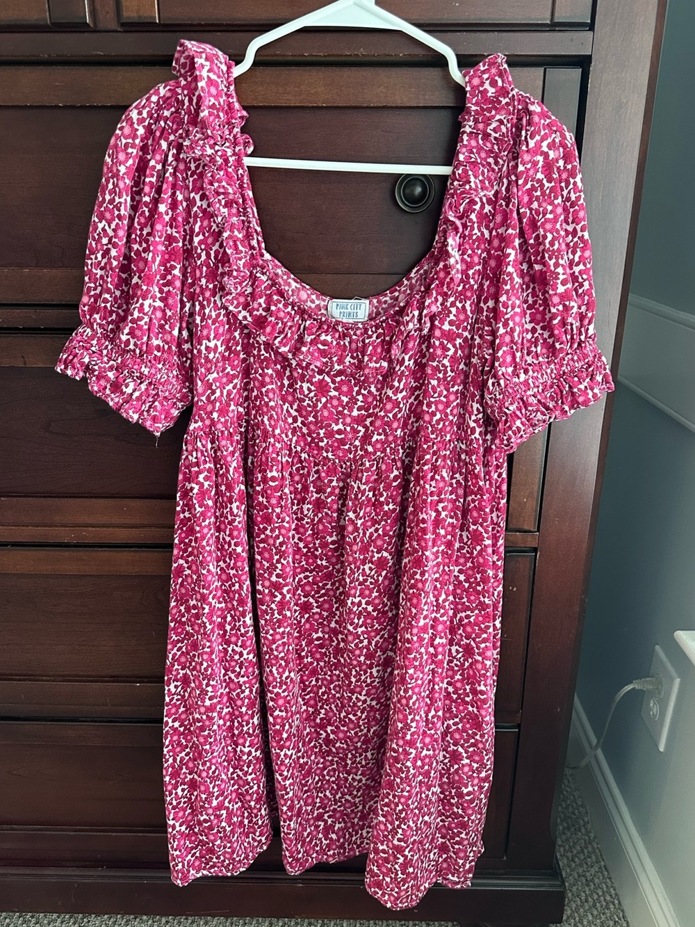 Pink City Prints puff sleeve floral dress size L